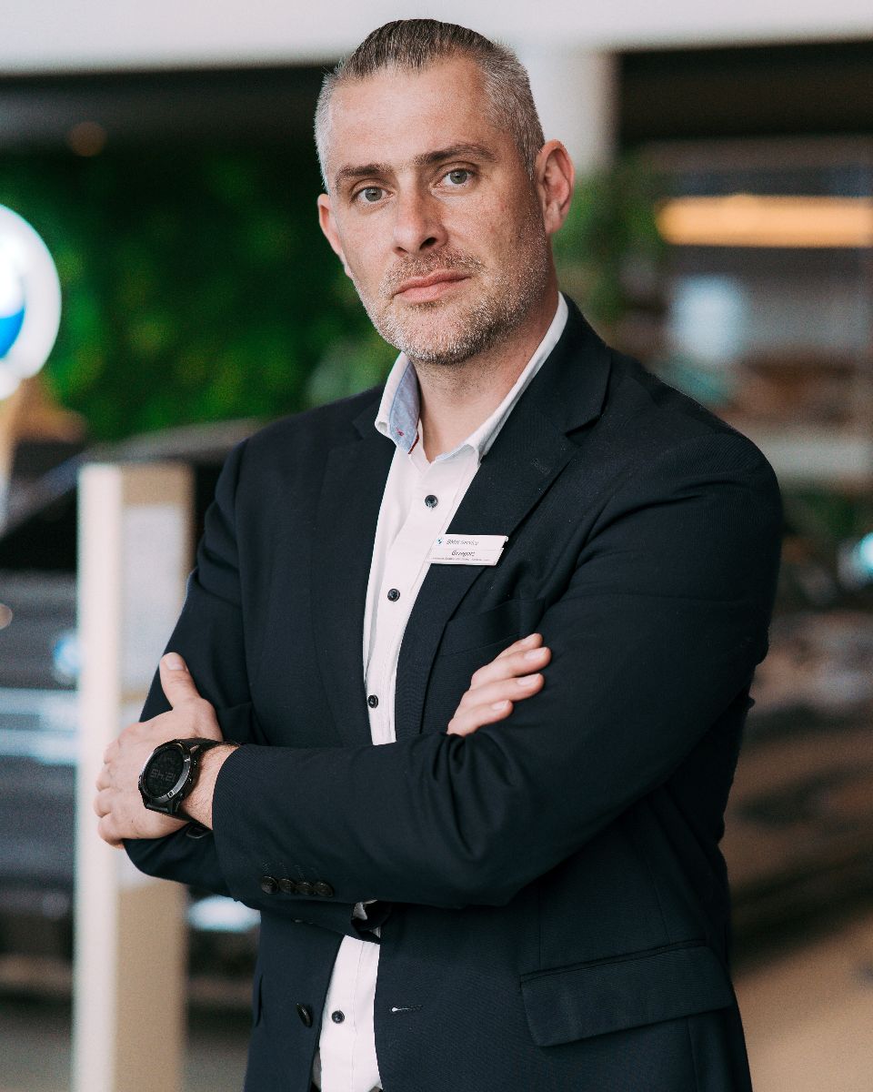 Grzegorz Pracuch Kierownik Działu Blacharsko - Lakierniczego